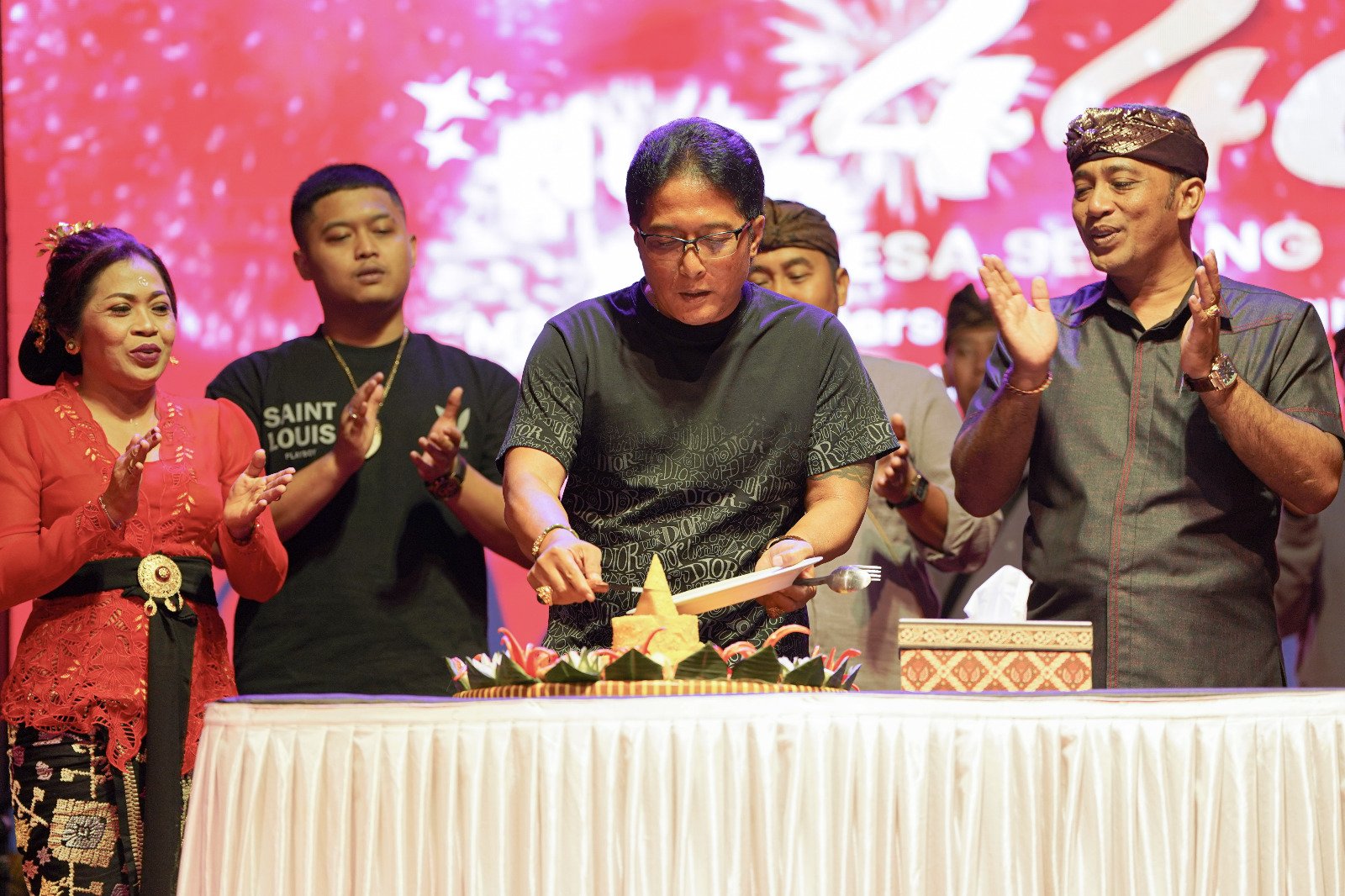 Bupati Badung Hadiri HUT Desa Sedang 